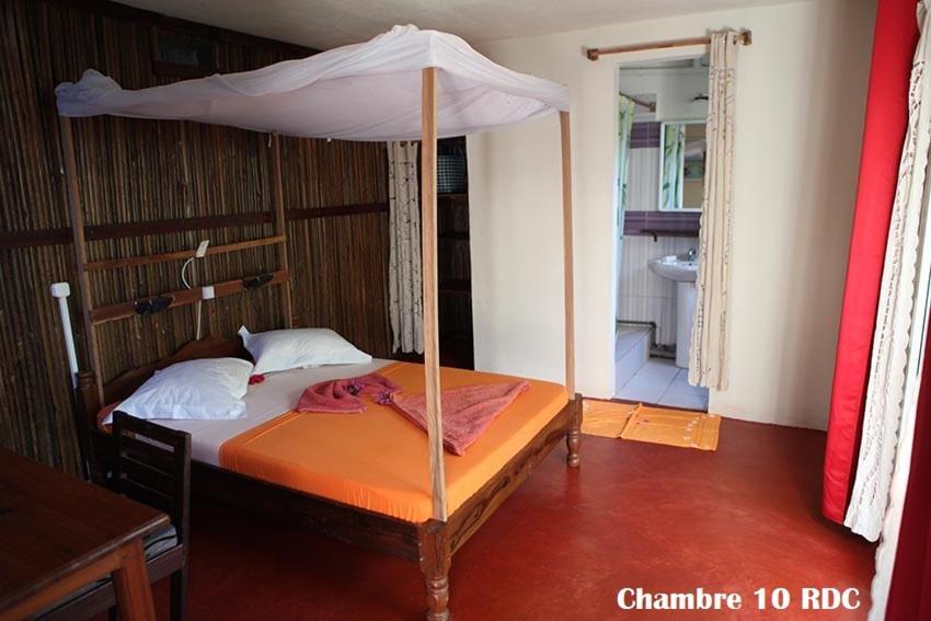 Hotel Chez Yolande Ampangorinana Exteriér fotografie