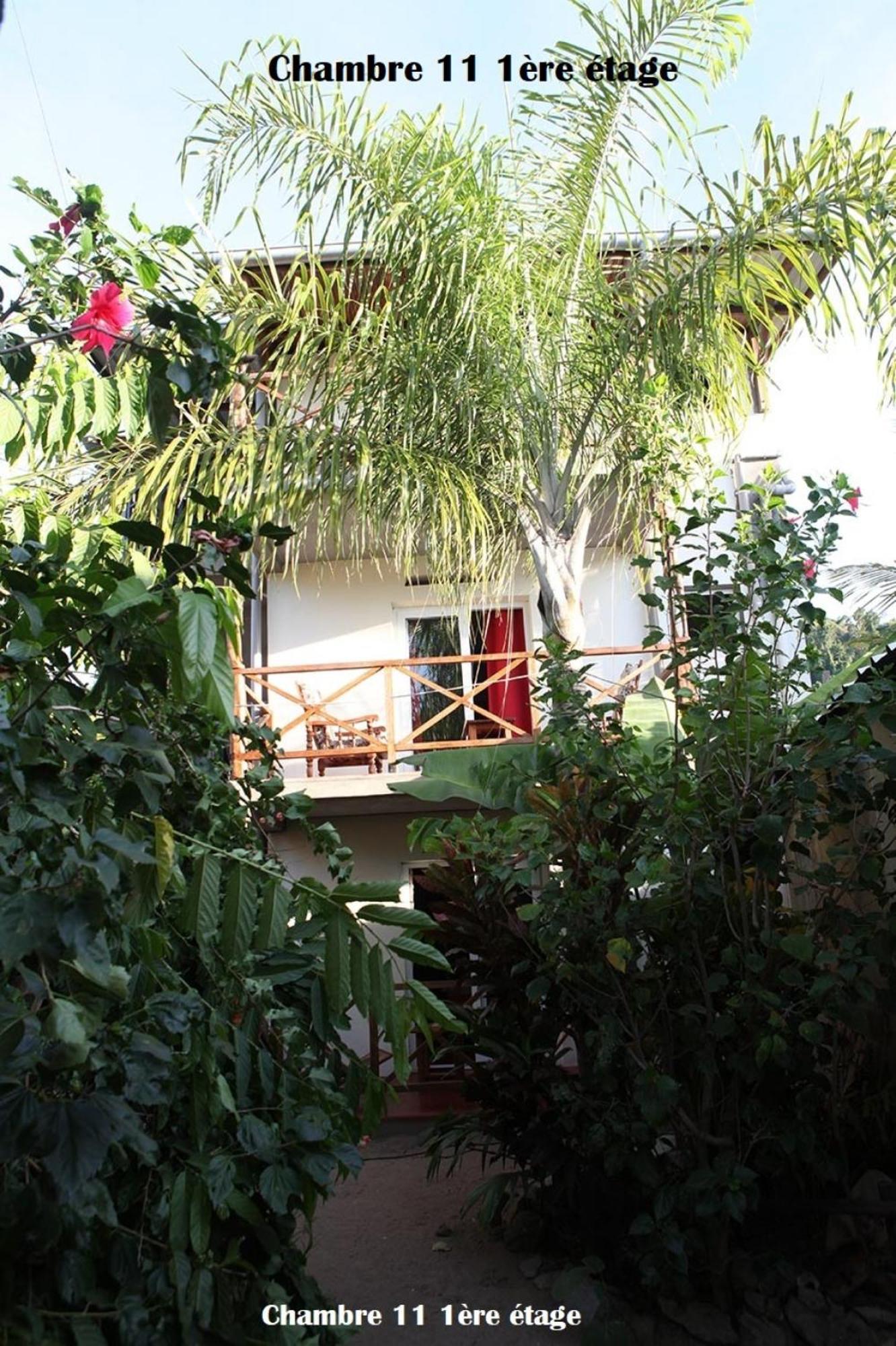 Hotel Chez Yolande Ampangorinana Exteriér fotografie